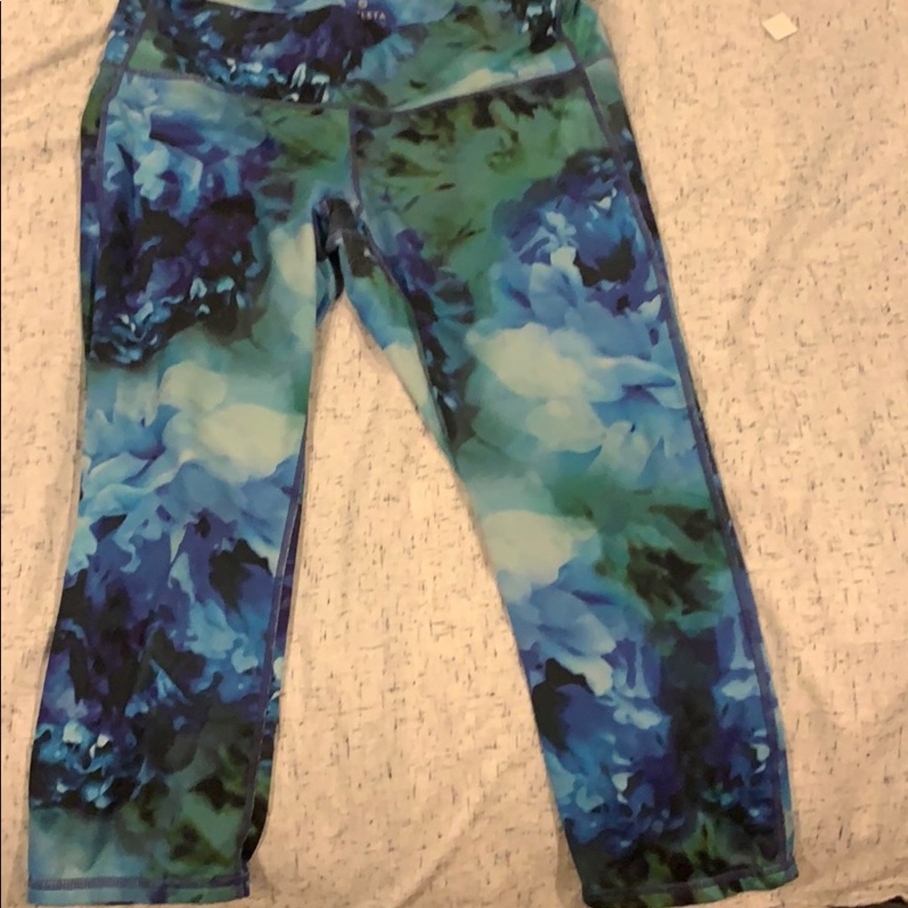 Athleta floral workout leggings
